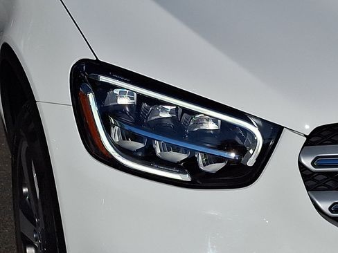 Certified 2022 Mercedes-Benz GLC 300 4MATIC image 9