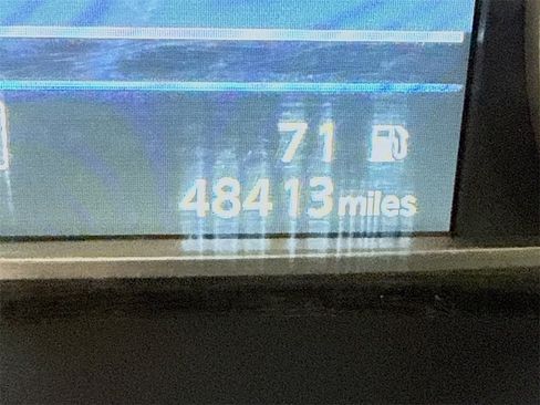 Used 2019 Nissan Sentra SR image 5