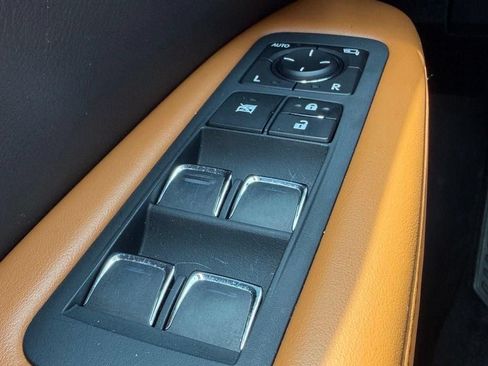 Used 2021 Lexus RX 350L FWD w/ Premium Package image 20