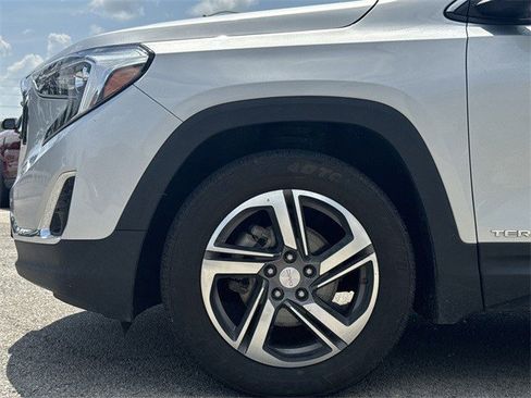 Used 2019 GMC Terrain SLT w/ Preferred Package image 10