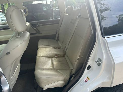 Used 2012 Lexus GX 460 w/ Comfort Plus Pkg AWD/4WD image 18