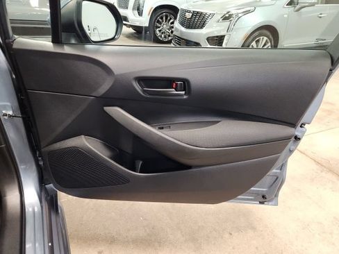 Used 2024 Toyota Corolla LE FWD image 31