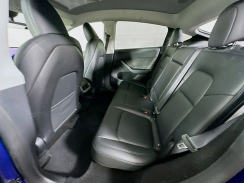 Used 2023 Tesla Model Y Long Range image 25