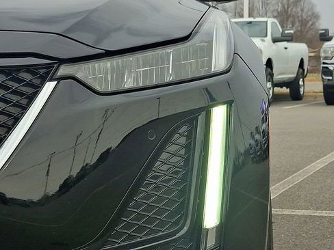 Used 2023 Cadillac CT5 Sport image 9