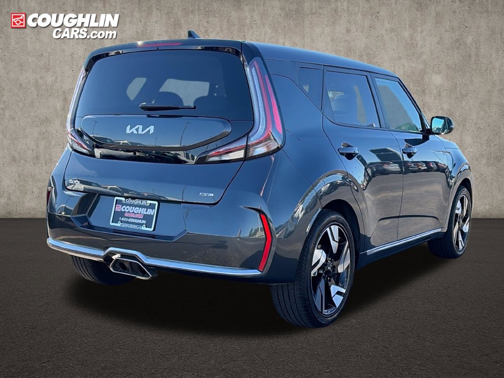Used 2025 Kia Soul GT-Line w/ GT-Line Technology Package FWD image 8