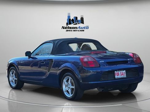 Used 2000 Toyota MR2 image 11