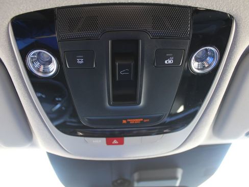 New 2026 Kia Niro EX FWD image 53