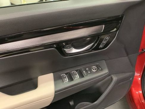 Used 2024 Honda CR-V EX-L image 8