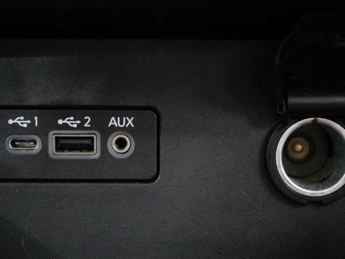 Used 2024 Nissan Altima 2.5 SV FWD image 20