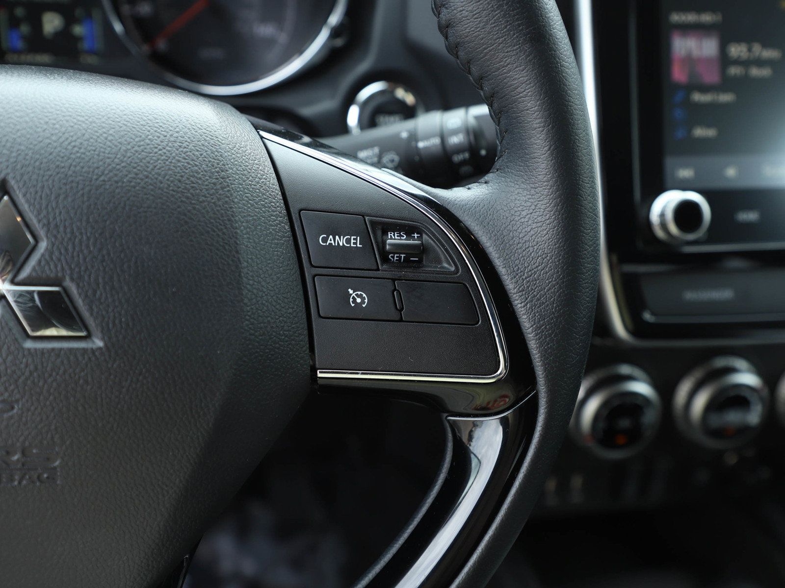 Used 2026 Mitsubishi Outlander Sport SE AWD/4WD image 26
