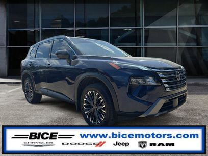 Used 2025 Nissan Rogue SL w/ Tech Package