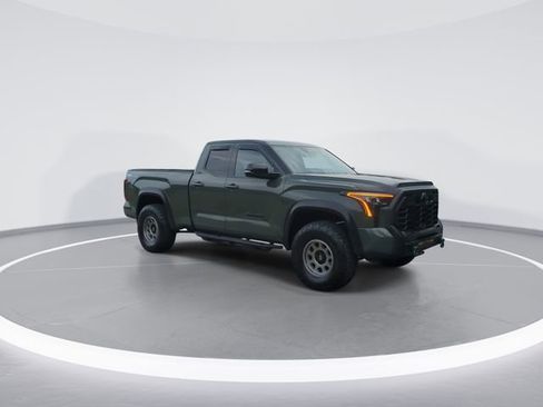Used 2022 Toyota Tundra SR5 w/ TRD Off-Road Premium Package AWD/4WD image 2