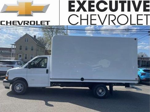 New 2025 Chevrolet Express 3500 w/ Power Convenience Package RWD image 1