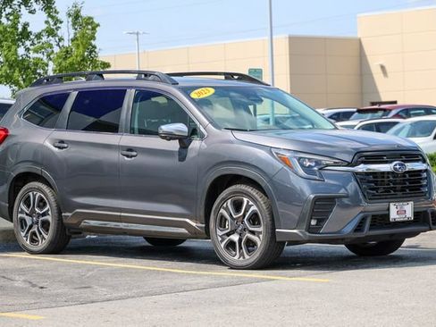 Used 2023 Subaru Ascent Limited w/ Technology Package AWD/4WD image 29