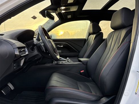 Used 2025 Acura ADX A-Spec image 11