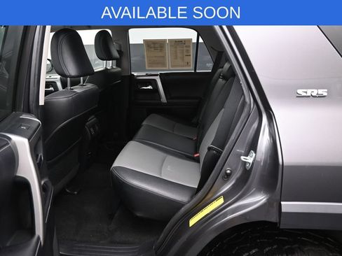 Used 2017 Toyota 4Runner SR5 Premium w/ Convenience Package AWD/4WD image 30