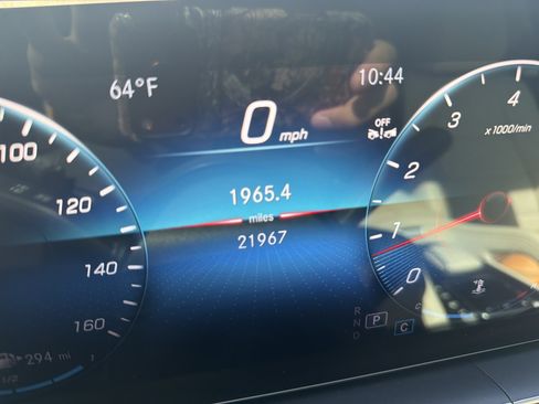 Certified 2023 Mercedes-Benz GLE 350 w/ Premium Package image 21