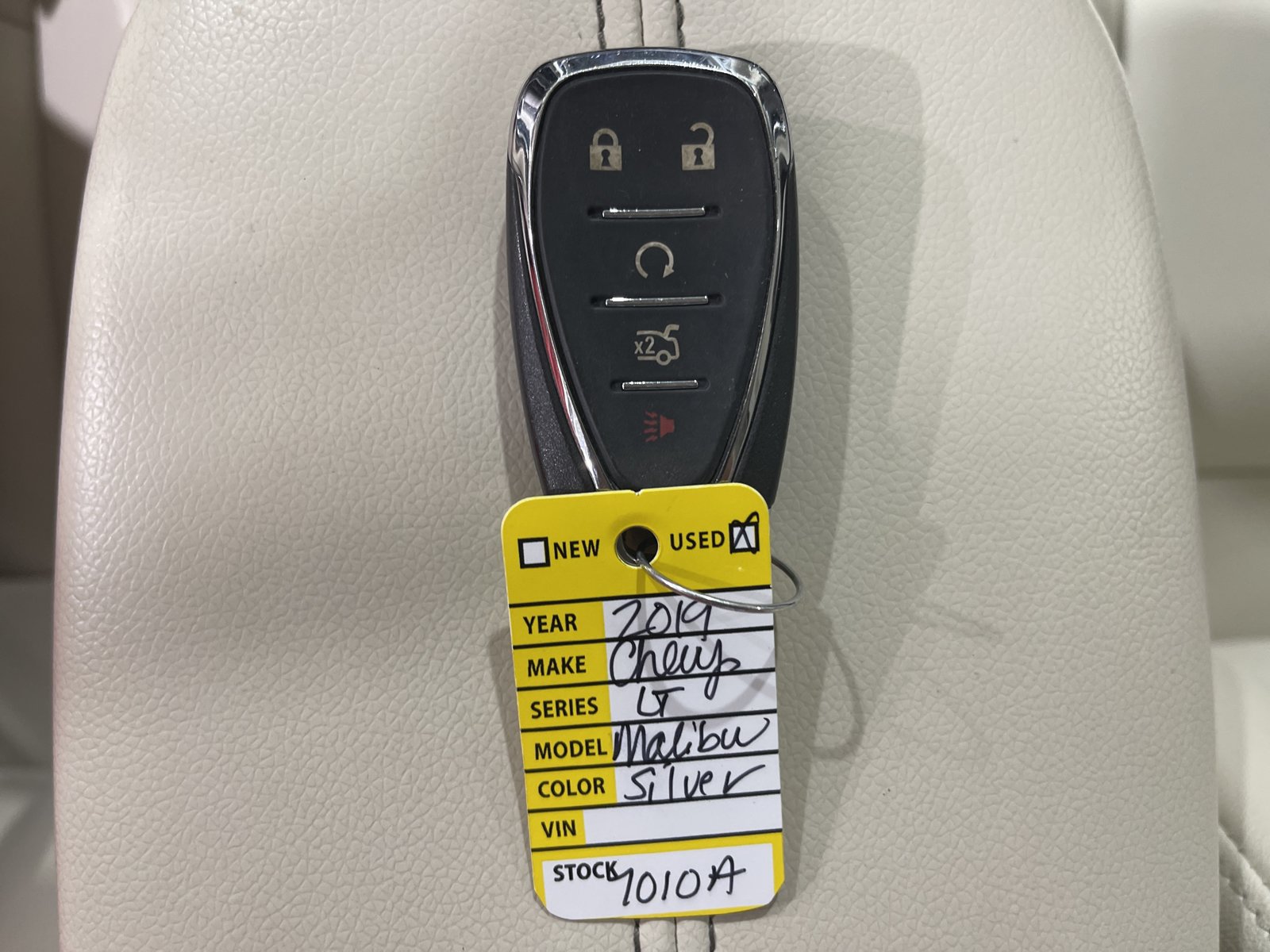 Used 2019 Chevrolet Malibu LT w/ Leather Package FWD image 25
