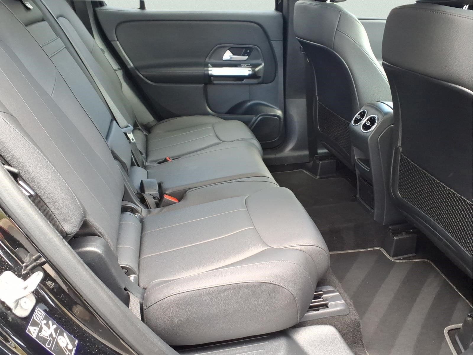 Certified 2025 Mercedes-Benz GLB 250 4MATIC image 26