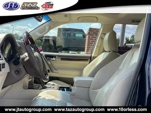 Used 2017 Lexus GX 460 Premium w/ Premium Package AWD/4WD image 10