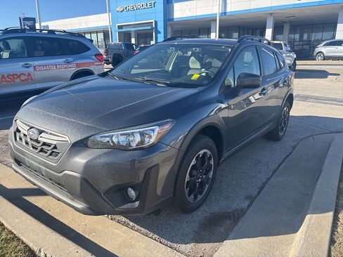 Certified 2022 Subaru Crosstrek 2.0i Premium w/ Moonroof Package image 1