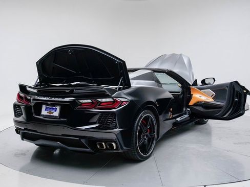 Used 2023 Chevrolet Corvette Stingray Preferred Conv w/ 2LT image 21