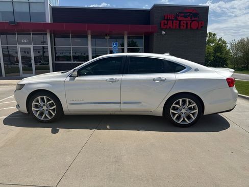 Used 2014 Chevrolet Impala LTZ FWD image 2