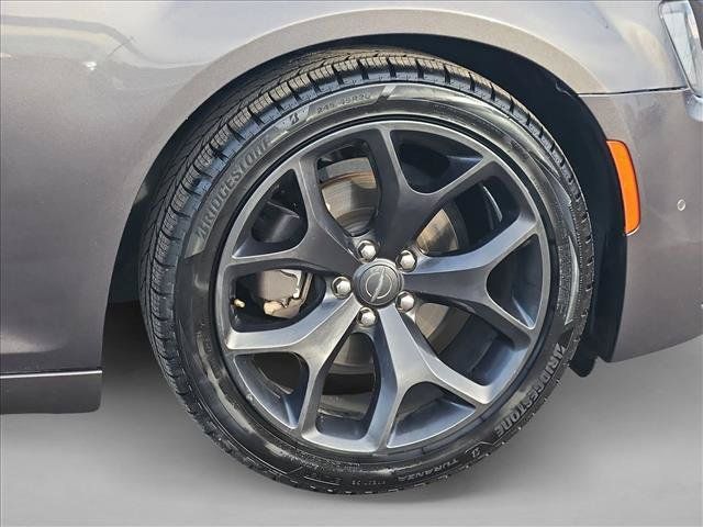 Used 2021 Chrysler 300 S RWD image 30