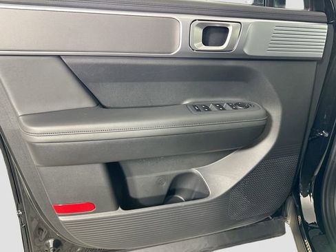 Used 2025 Hyundai Santa Fe SEL image 12