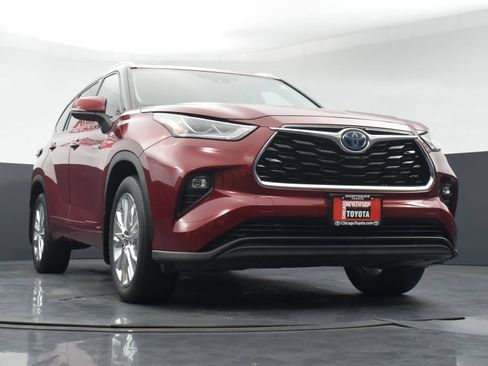 Used 2020 Toyota Highlander Limited AWD/4WD image 36