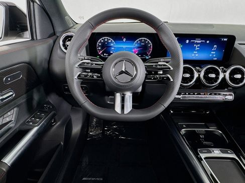 New 2026 Mercedes-Benz GLA 250 image 4