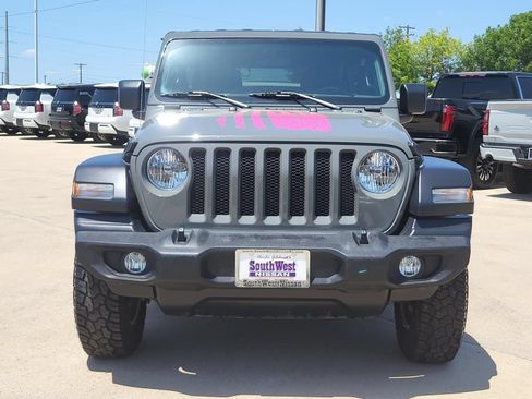 Used 2020 Jeep Wrangler Unlimited Sport AWD/4WD image 2