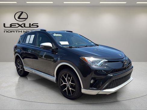 Used 2016 Toyota RAV4 SE w/ Advanced Technology Package AWD/4WD image 4
