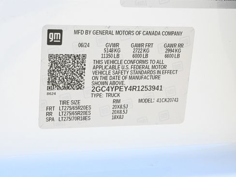 Used 2024 Chevrolet Silverado 2500 LTZ w/ LTZ Plus Package image 30