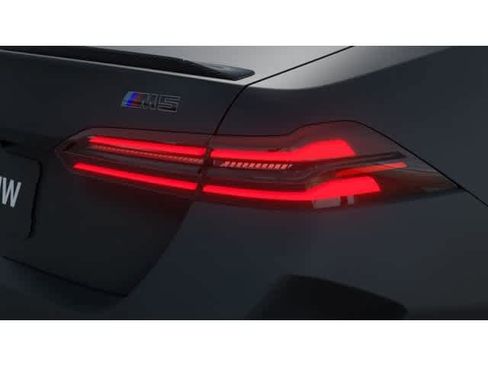 New 2026 BMW M5 w/ Carbon Package image 8