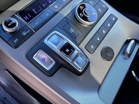 Used 2021 Hyundai Palisade Calligraphy w/ Cargo Package image 15