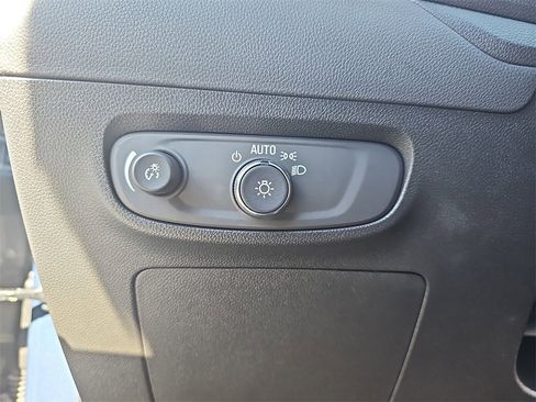 Certified 2024 Buick Encore GX Preferred w/ Comfort Package image 25