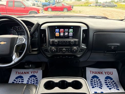 Used 2018 Chevrolet Silverado 1500 LT w/ Texas Edition RWD image 13