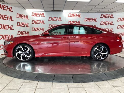 Used 2020 Honda Accord Sport image 4