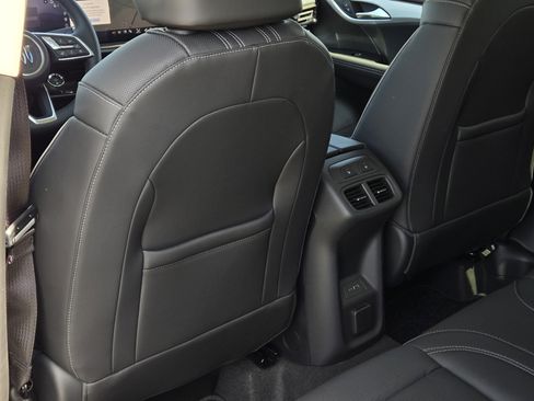 New 2026 Buick Envision Avenir image 20