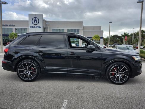 Used 2023 Audi Q7 3.0T Prestige w/ Prestige Package image 3