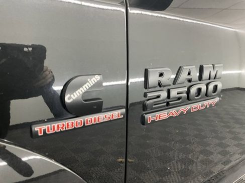 Used 2018 RAM 2500 Laramie w/ Sport Appearance Group image 25