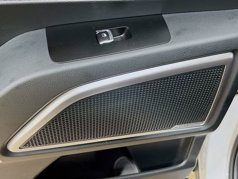 New 2025 Kia Telluride S image 27