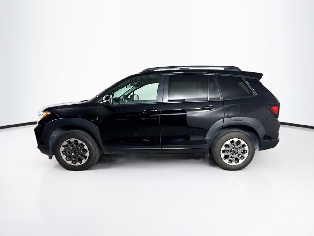 Used 2025 Honda Passport TrailSport image 6
