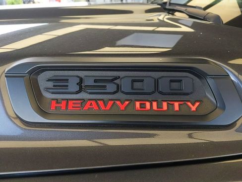 Used 2022 RAM 3500 Limited AWD/4WD image 13