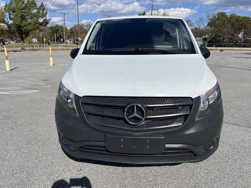 Used 2018 Mercedes-Benz Metris w/ Blind Spot Assist Package image 3