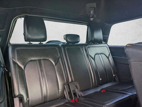 Used 2018 Ford Expedition Limited image 24