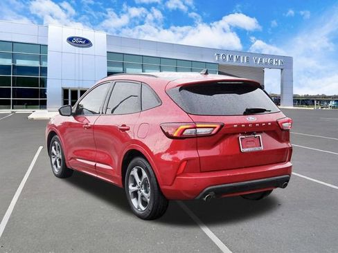 Used 2023 Ford Escape ST-Line w/ Tech Pack #1 FWD image 2