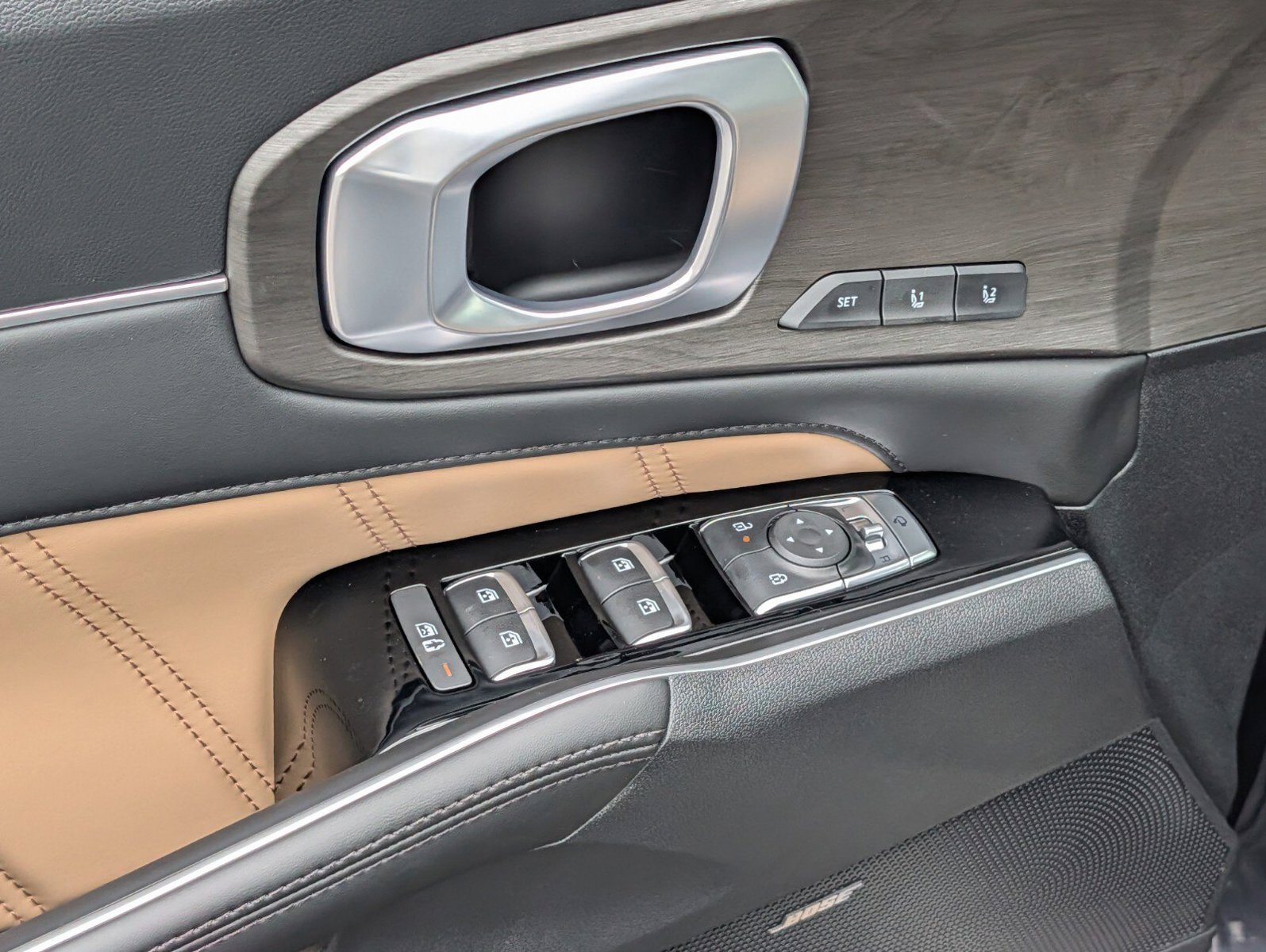 New 2026 Kia Sorento SX Prestige AWD/4WD image 38