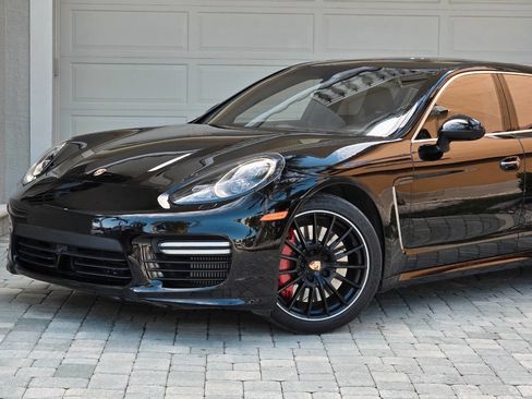Used 2014 Porsche Panamera image 3